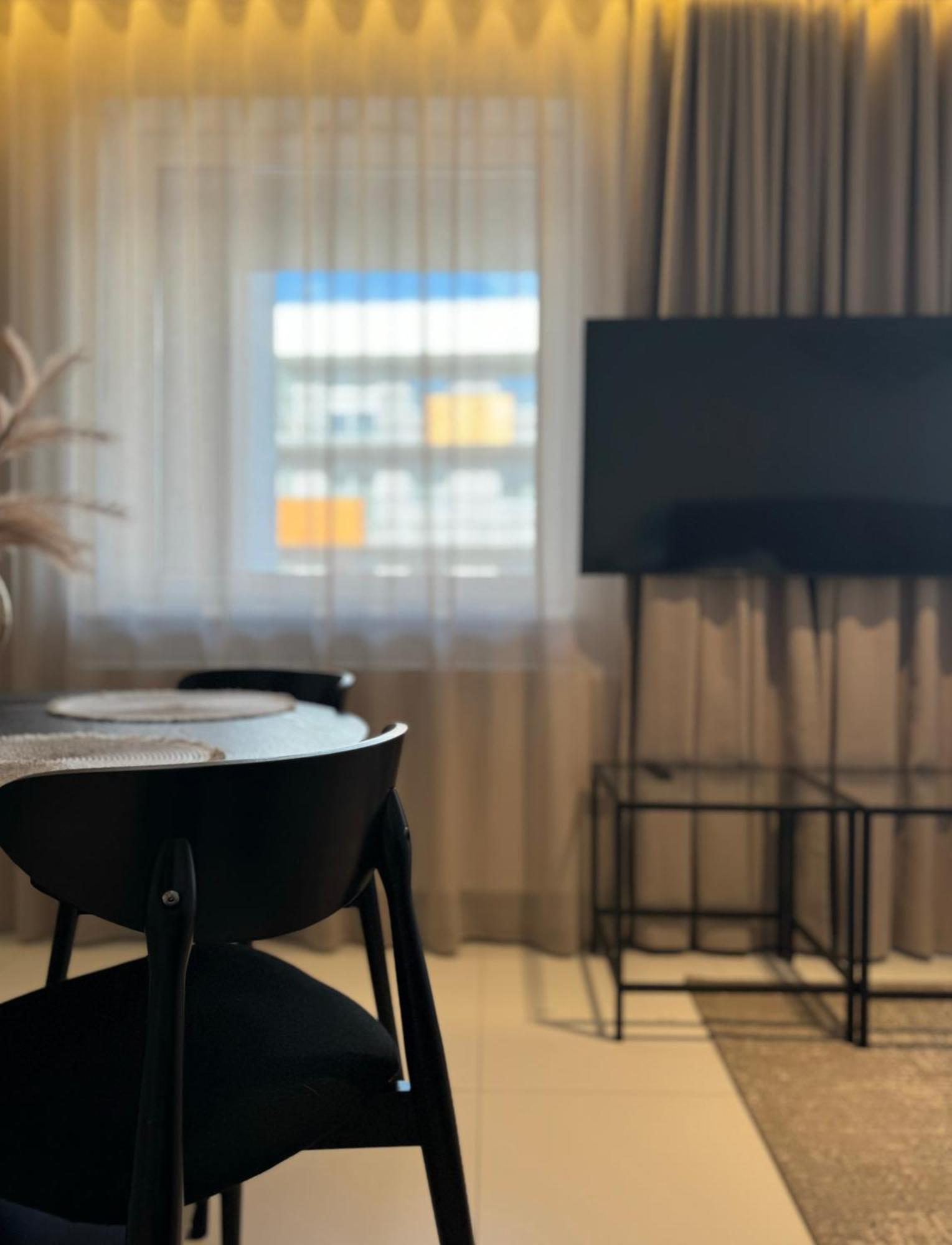 Zurawia 18.11 Apartment Kolobrzeg Bagian luar foto
